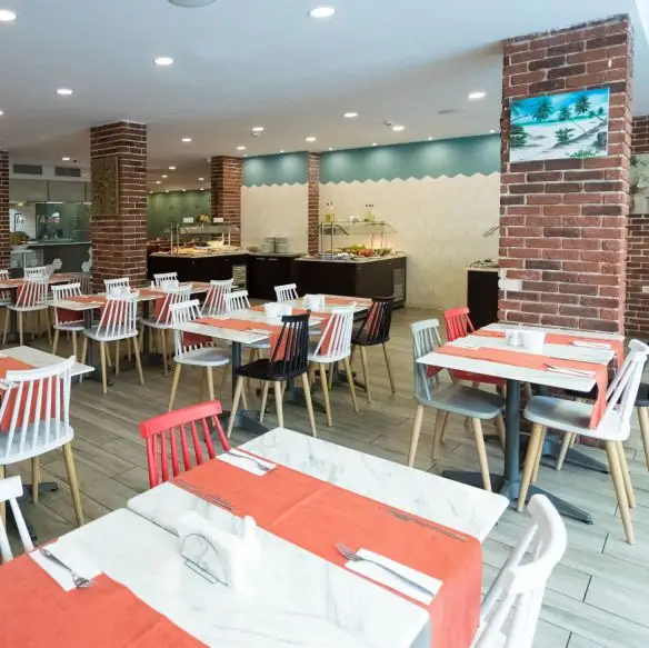 Основен ресторант